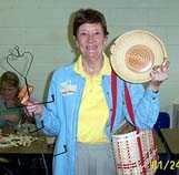 Country Weavers big winner Carole walked off with Jim Kent's raffle Nantucket bread basket and a nice door prize 