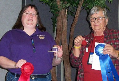 Novice Wire:  Dorothy Scheiman, Carol Vanderzee